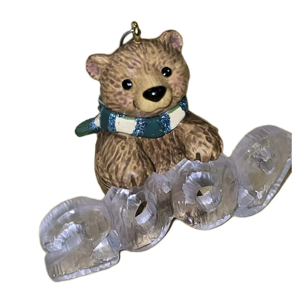 🎄 Hallmark‎ Cool Decade Bear Ornament 2009 EUC 🎁 Collectible Series #10